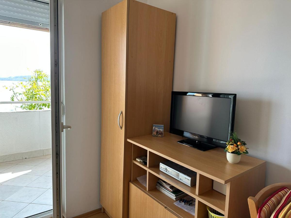 Apartmani Karlobag Eksteriør bilde