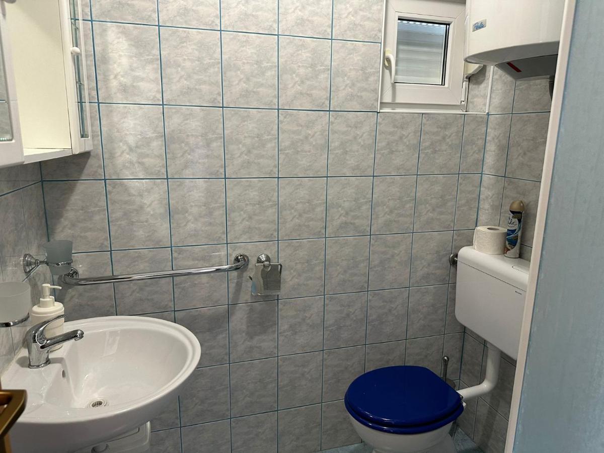 Apartmani Karlobag Eksteriør bilde